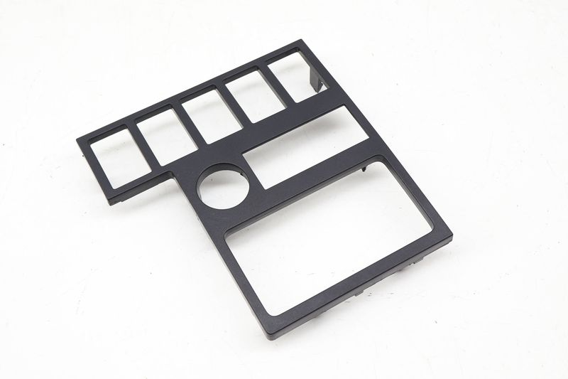 Dash Switch Bezel / Trim 7D1858100A — Used (SKU 717618)