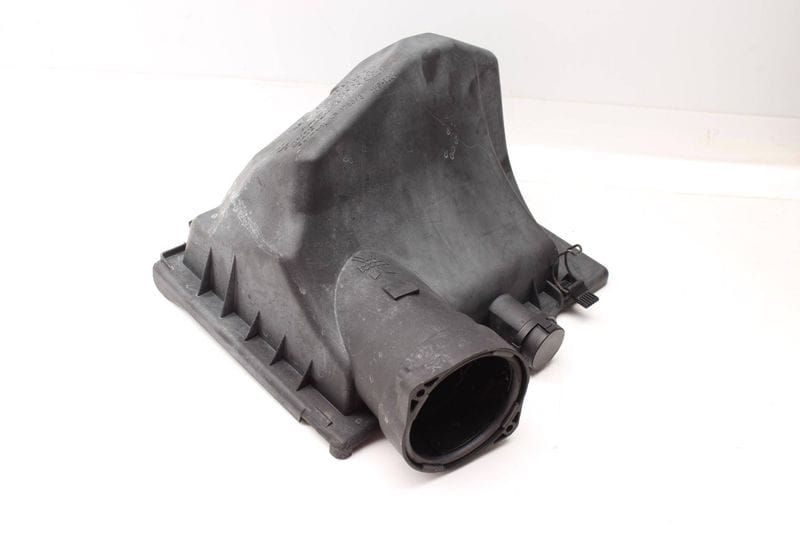 Engine Air Filter Housing Box - Upper Half 022129601D — Used (SKU 257801)