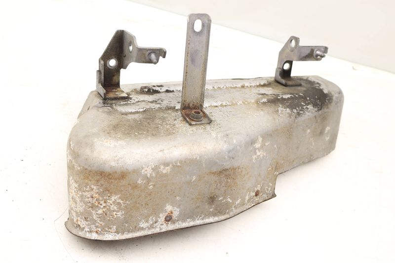 Exhaust Manifold Heat Shield / Cover 022253035N — Used (SKU 515420)