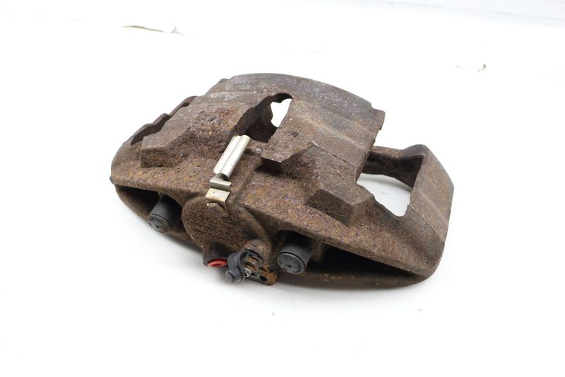Brake Caliper 7M3615124 — Used (SKU 717886)
