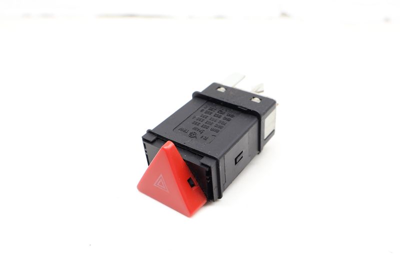 Hazard Switch / Button 6N0953235B — Used (SKU 717628)