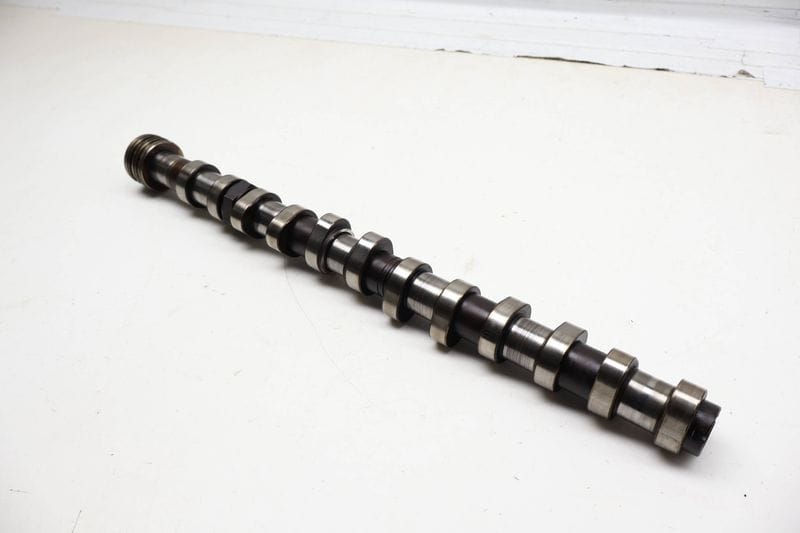 Intake Cam Shaft / Camshaft 022109102A — Used (SKU 717927)