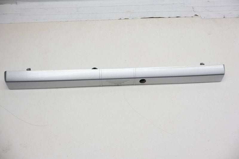 Hatch / Trunk Molding / Trim 705829213 — Used (SKU 717819)