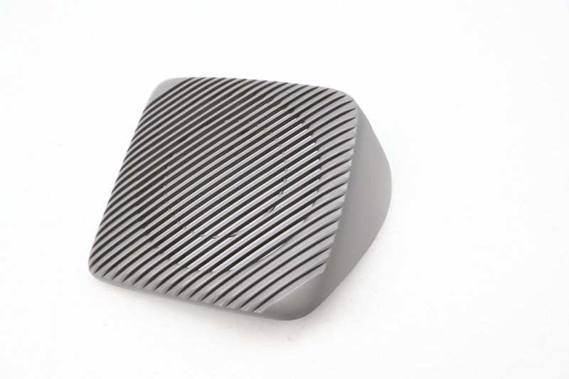 Speaker Grille / Cover 703035793 — Used (SKU 717580)