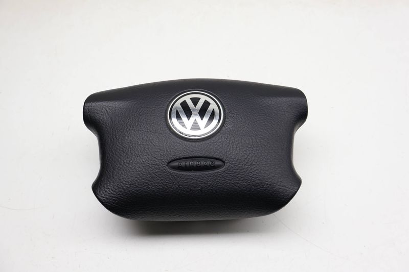 Steering Wheel Airbag / Air Bag 3B0880201AS — Used (SKU 717773)