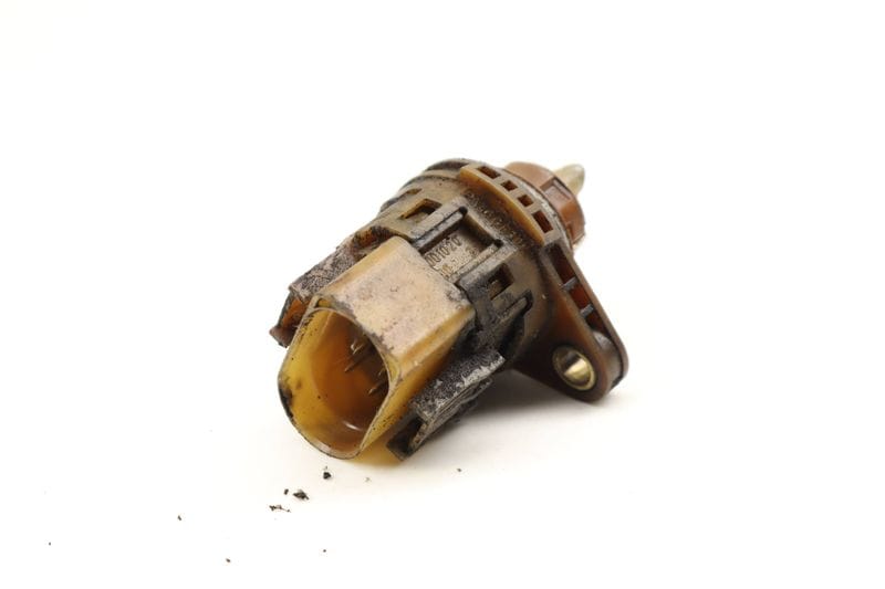 Transmission / Neutral Safety Switch 095919823F — Used (SKU 606078)