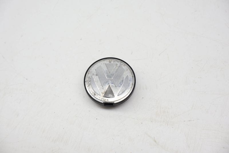 Wheel / Rim Center Cap 7D0601165 — Used (SKU 717736)