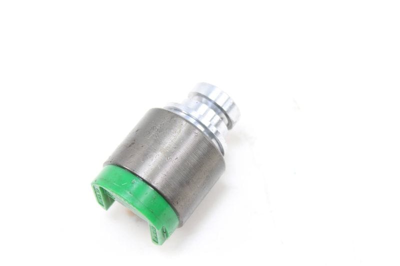 Green ZF Transmission Valve Body Solenoid 0501316463 — Used (SKU 157917)