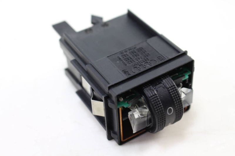 Heated Seat Switch / Dial 4B0963563C — Used (SKU 188401)
