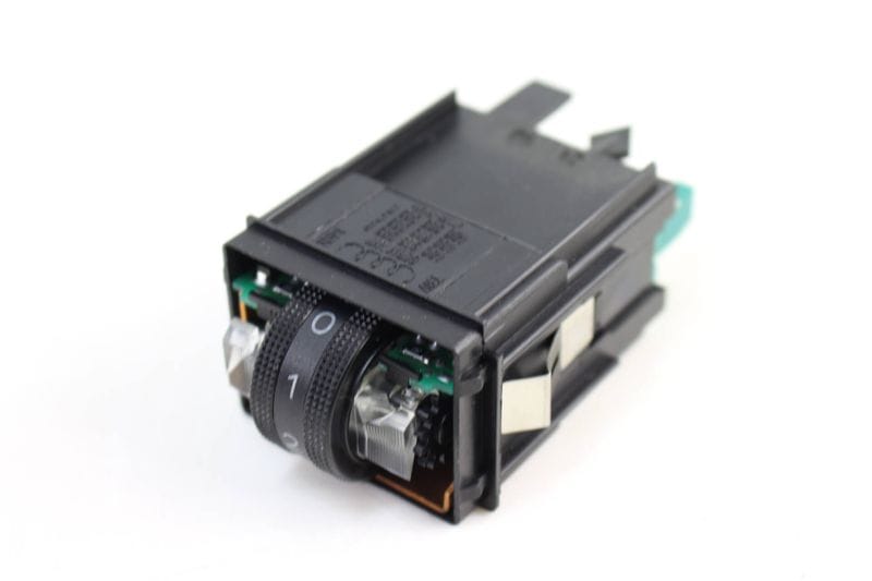 Heated Seat Switch / Dial 4B0963563C — Used (SKU 188402)