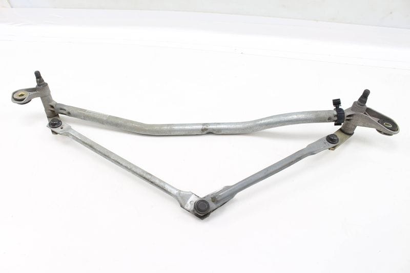 Windshield Wiper Transmission Bracket 8E1955603D — Used (SKU 217743)