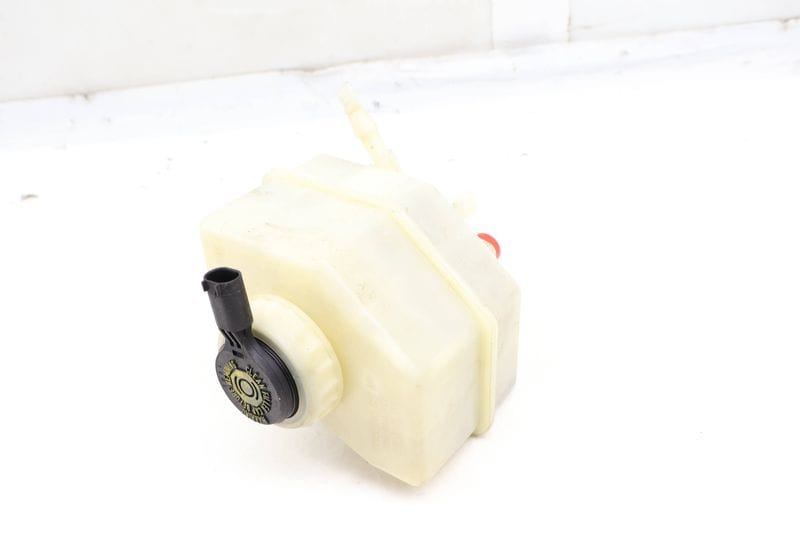 Brake Fluid Reservoir / Tank 34333403539 — Used (SKU 655811)