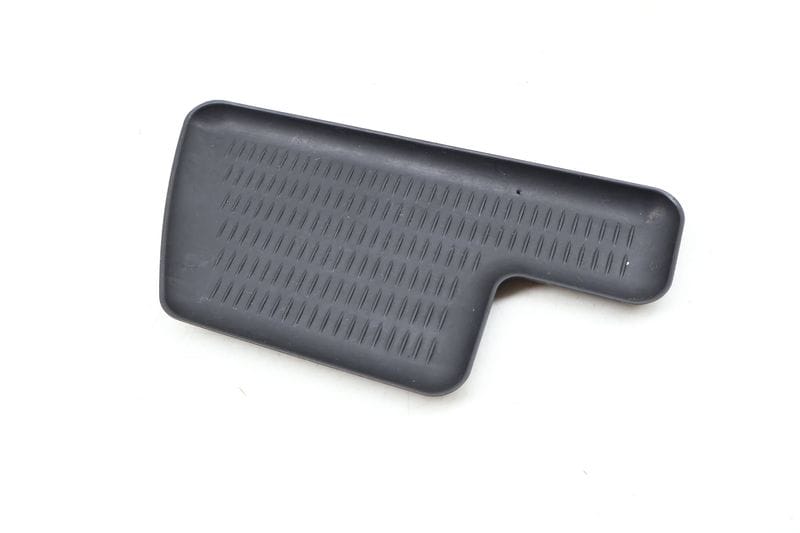 Center Console Storage Bin Insert 51163405552 — Used (SKU 655706)