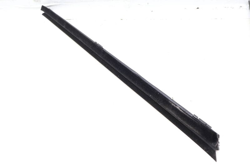 Inner Door / Window Slot Seal 51333330184 — Used (SKU 656010)