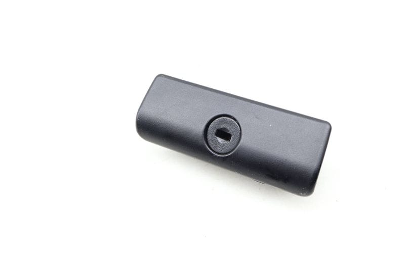 Glove Box Handle Latch / Lock Cylinder 51168163018 — Used (SKU 655766)