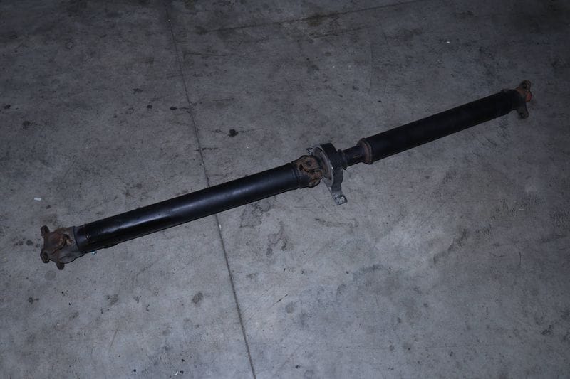 Driveshaft / Propeller Shaft 26103402134 — Used (SKU 655980)