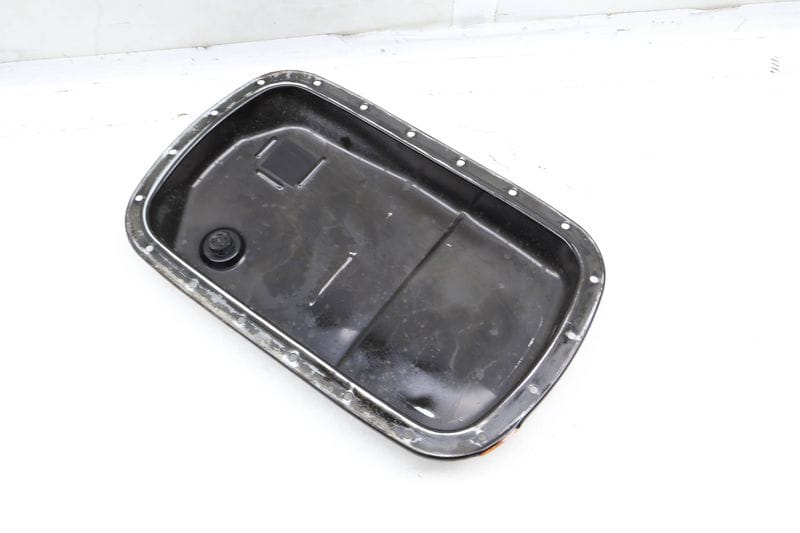 Transmission Oil Pan 24117533733 — Used (SKU 655939)