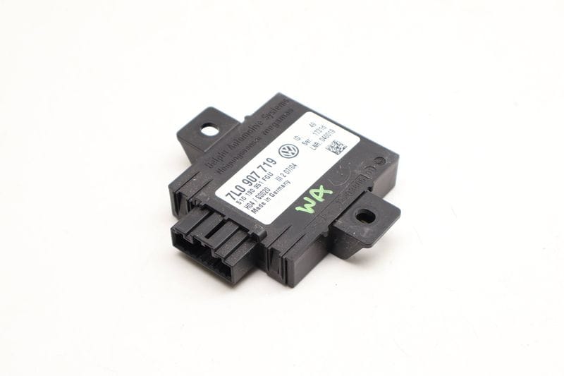 Anti-Theft Control Module 7L0907719 — Used (SKU 617746)