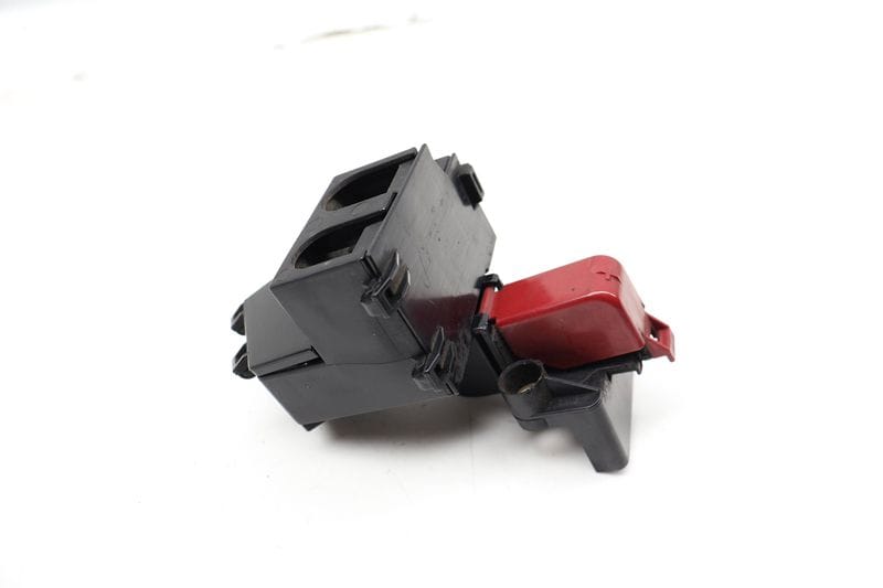 Battery Positive Jumper Point Box 7L0937401 — Used (SKU 714499)