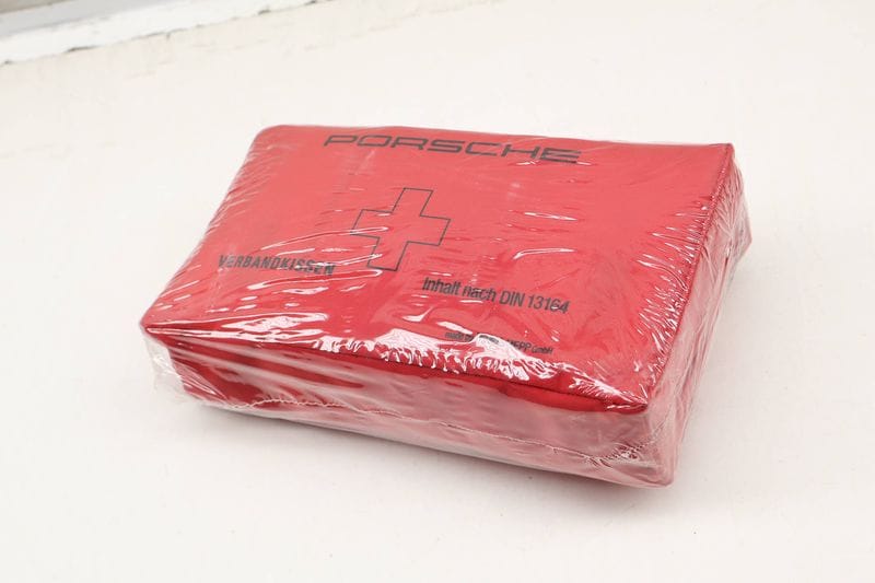 First Aid Kit 7L5860281 — New (SKU 617563)
