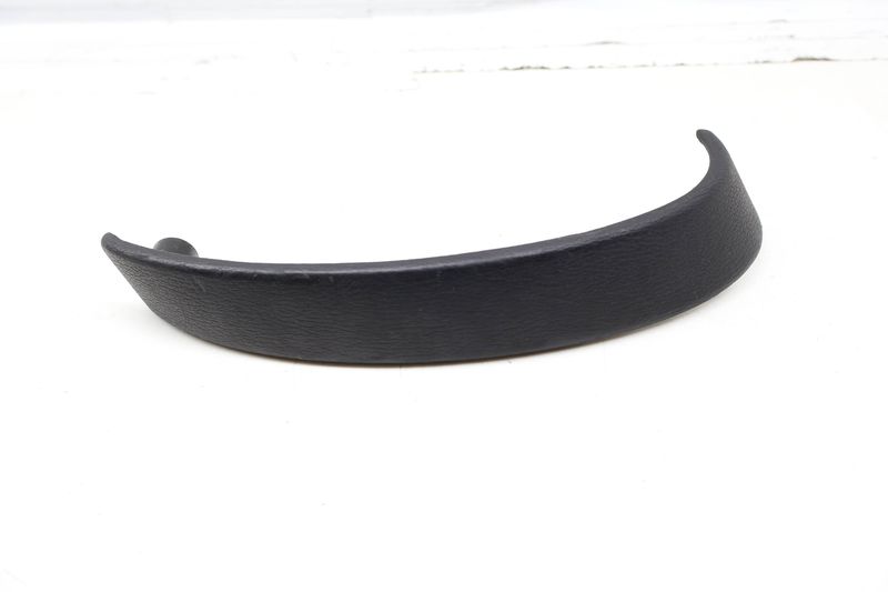 Door Panel Grab Handle Trim / Cover 7L5868537 — Used (SKU 714679)