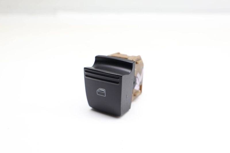 Window Switch 7L5959855 — Used (SKU 714583)