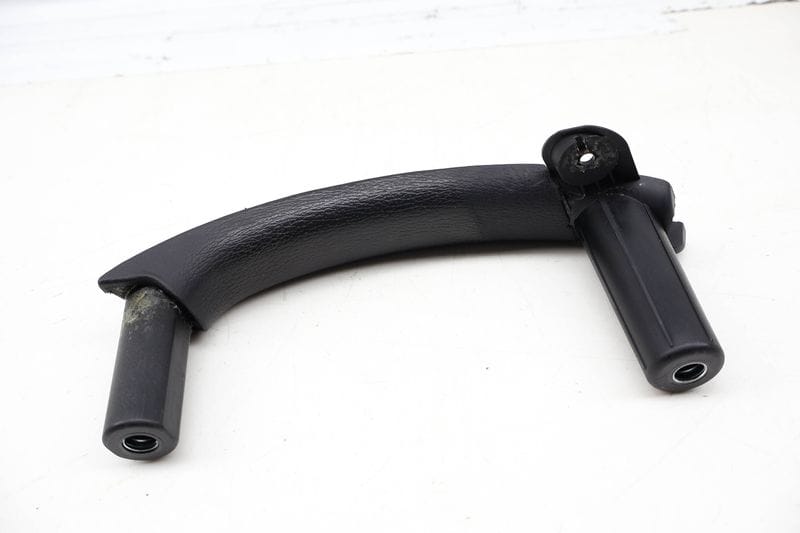 Door Panel Grab Handle 7L5867162 — Used (SKU 714730)