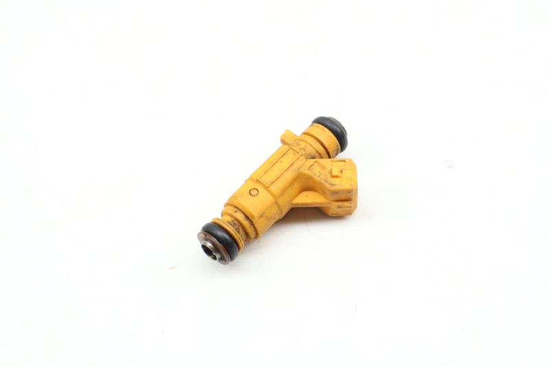 Fuel Injector 94860513102 — Used (SKU 639907)