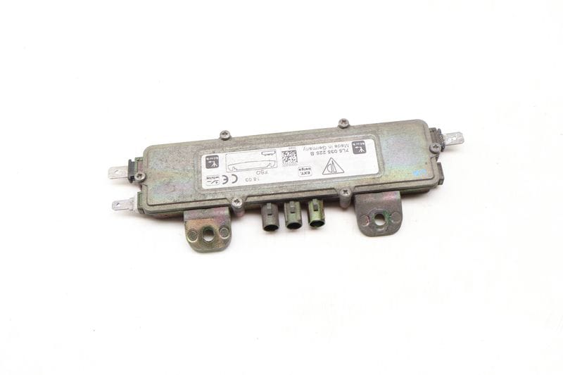 Antenna Booster 7L5035225B — Used (SKU 639798)