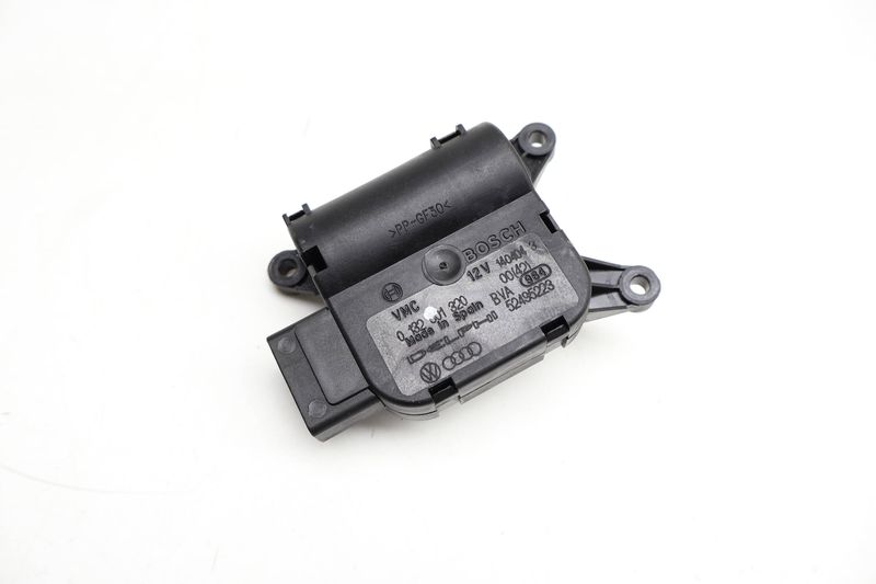 HVAC Flap / Servo Air Motor / Actuator 7L0907511D — Used (SKU 714527)