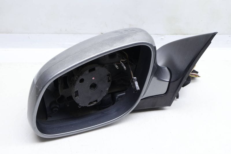 Side View Mirror 7L5857507AF — Used (SKU 639929)