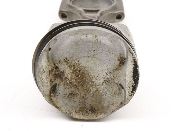 Piston / Connecting Rod 94810303134 — Used (SKU 337524)