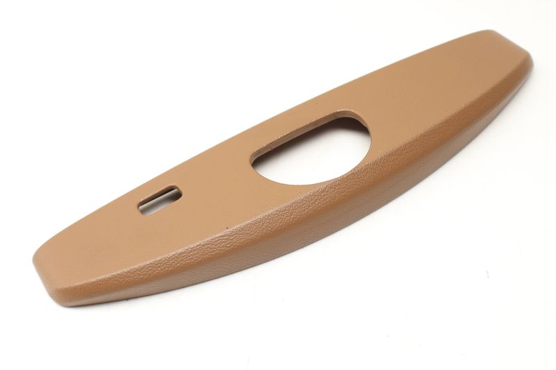 Hatch Window Wiper Arm Trim / Cover 7L5867929 — Used (SKU 617694)