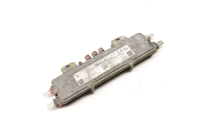 Antenna Booster 7L5035225A — Used (SKU 454907)