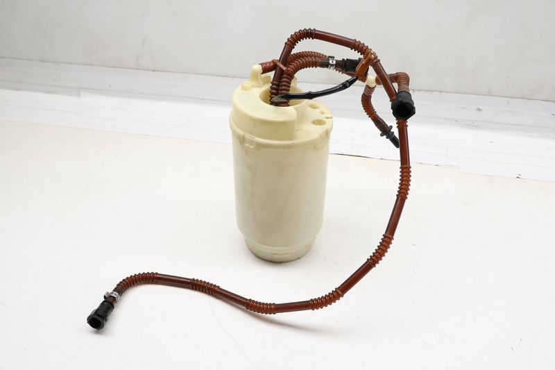 IN-Tank Fuel Pump Assembly 7L0919087F — Used (SKU 714846)