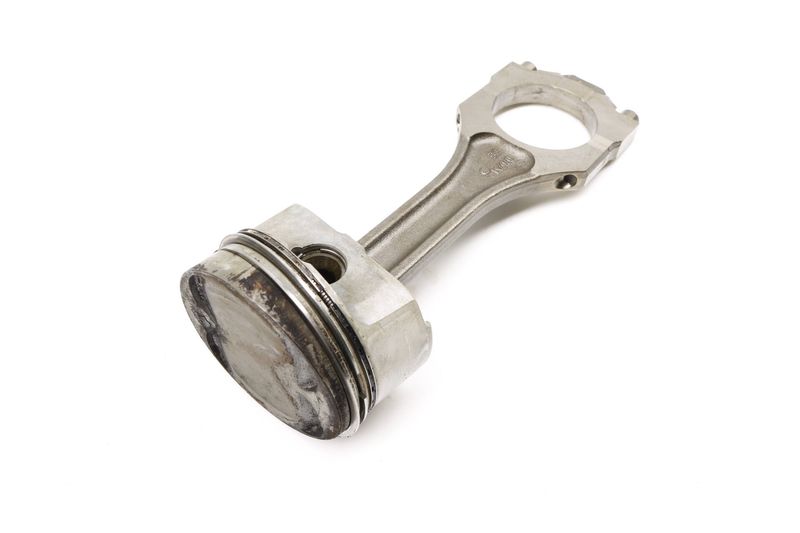 Piston w/ Connecting Rod — Used (SKU 328807)
