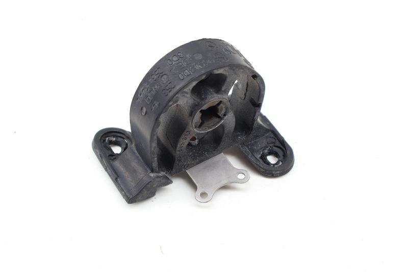 Exhaust Hanger / Mount Bracket 3D0253144 — Used (SKU 735111)