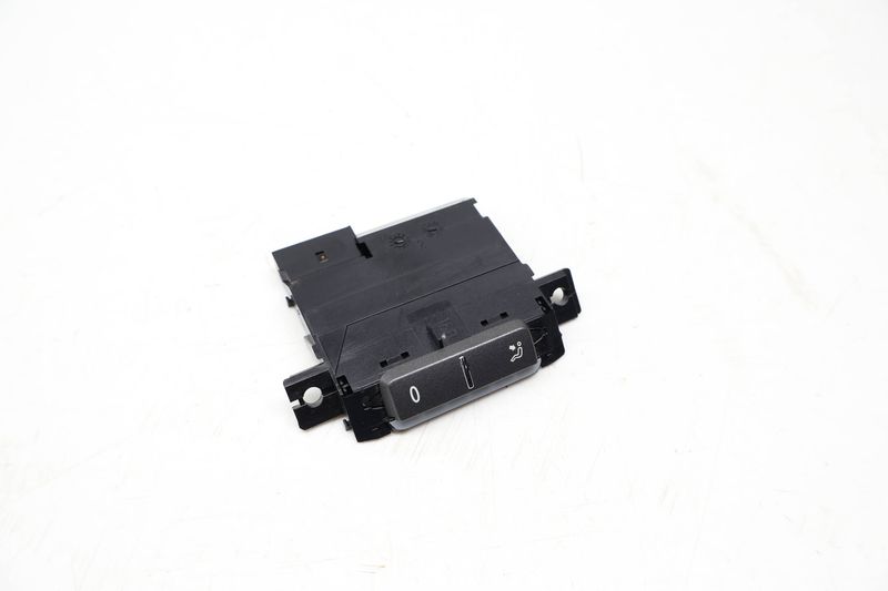 Dash Air Vent Switch 3D0919815L — Used (SKU 734826)