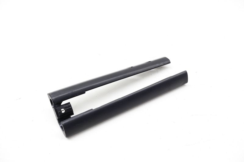 Seat Rail Cover 3D0881088 — Used (SKU 735007)