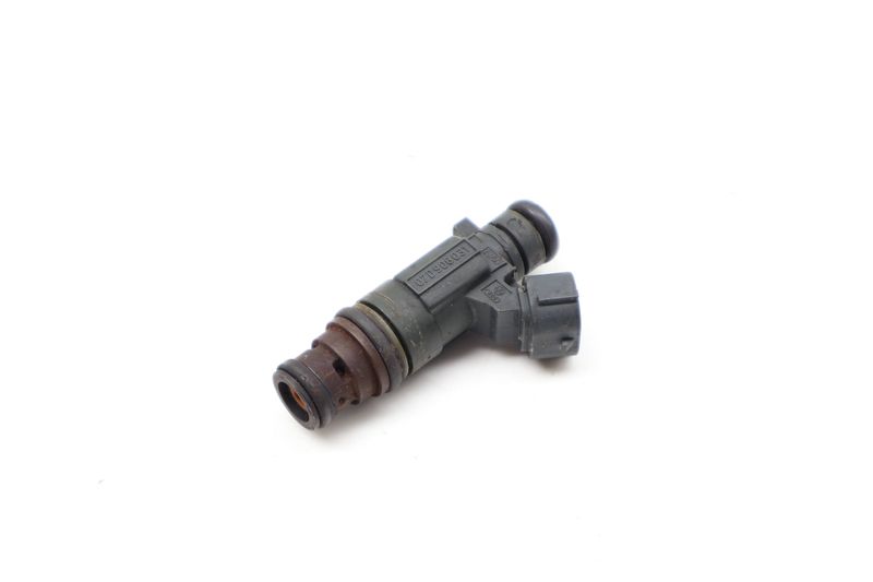 Fuel Injector 07D906031 — Used (SKU 735148)