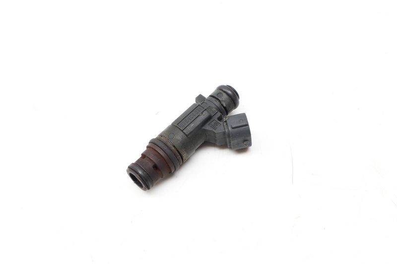 Fuel Injector 07D906031 — Used (SKU 735178)