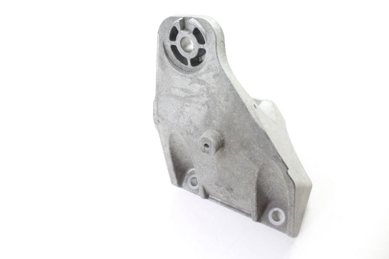 Engine / Motor Mount Bracket 3D0199307S — Used (SKU 230018)