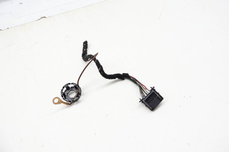 10 Pin Tail Light / Lamp Wiring Harness Connector 6Q0972725 — Used (SKU 735031)