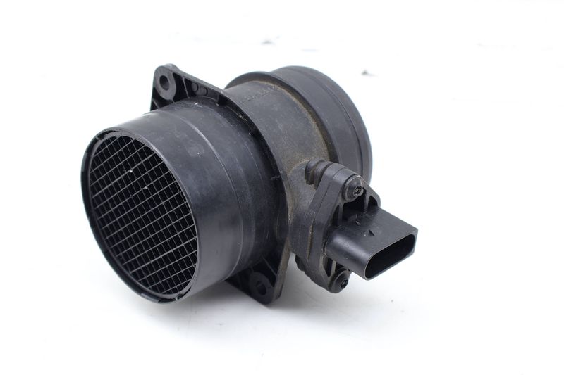 MAF / Mass Air Flow Sensor 07C906461 — Used (SKU 735338)