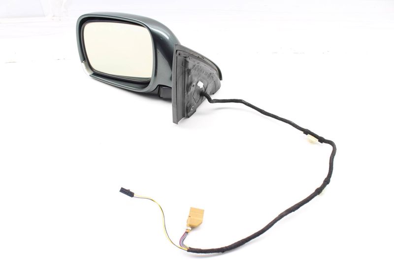 Side View Door Mirror w/ Memory 7L6857507CJ — As Is (SKU 240202)