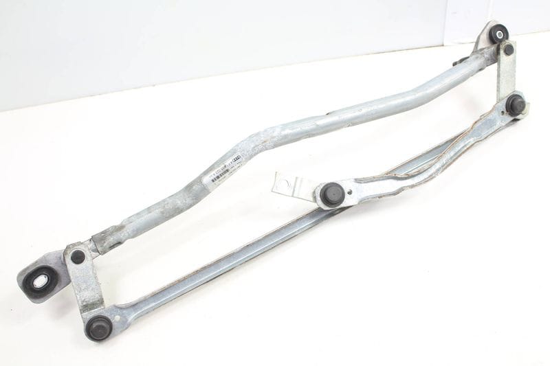 Windshield Wiper Transmission Bracket 4F1955023A — Used (SKU 131222)