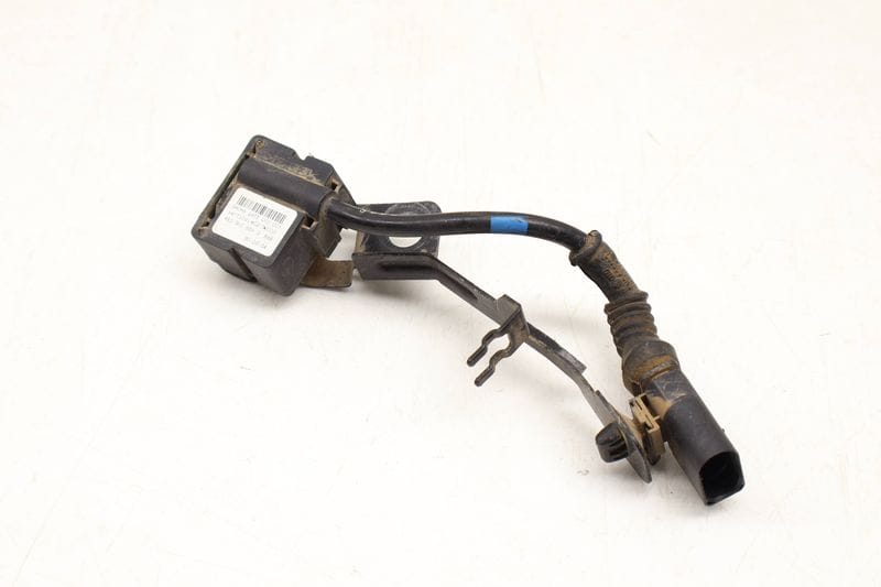 Air Shock / Spring Acceleration Sensor 4E0616575J — Used (SKU 681108)