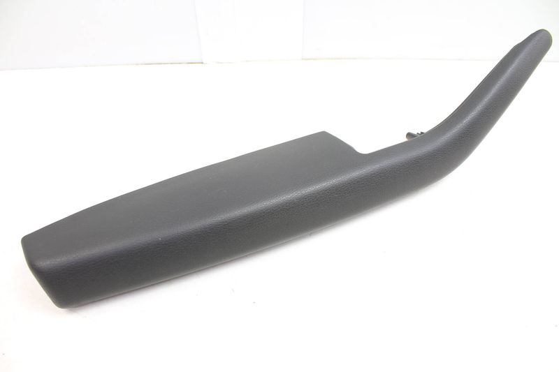 Door Panel Pull / Armrest 4E0867173 — Used (SKU 134302)