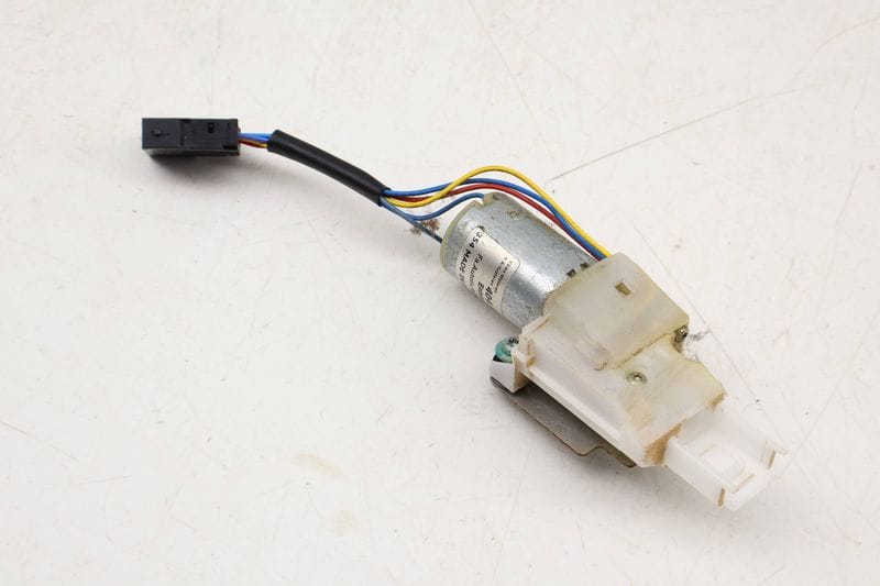 Electric Seat Belt Adjusting Motor 4E0857833A — Used (SKU 681476)