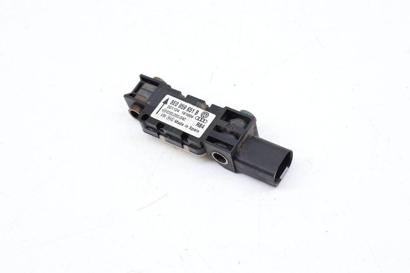 Impact Crash Sensor 8E0959651B — Used (SKU 681138)